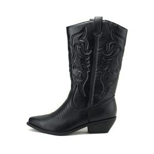 Soda brand cowboy boots, size 8, new without tags